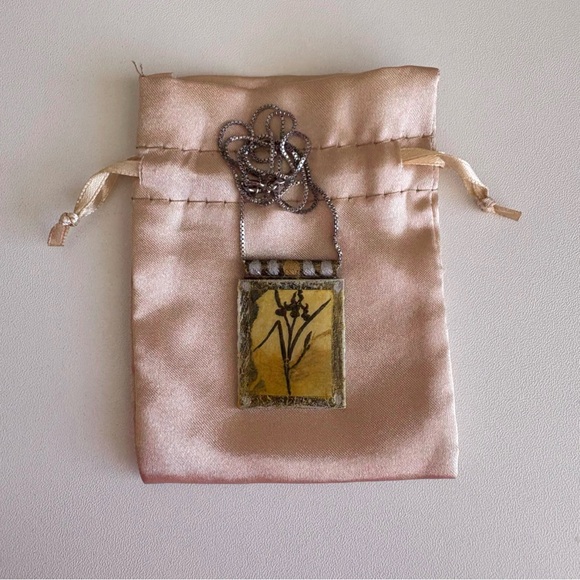 ❄️SALE❄️Artisan Flower Painting Pendant Necklace - Picture 2 of 7